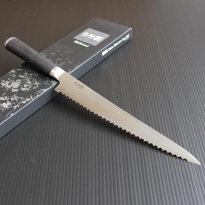 MIYBreadHard - 230mm, 33 Layer Damascus Steel Bread Knife